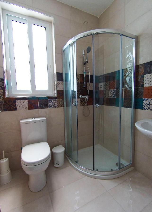 F12 Room 2, Private Room Two Single Beds Privated Bathroom In Shared Flat Msida Exteriör bild