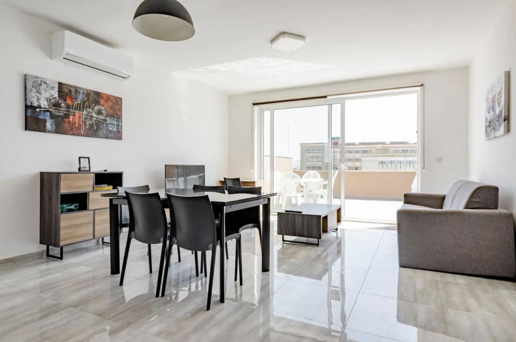 F12 Room 2, Private Room Two Single Beds Privated Bathroom In Shared Flat Msida Exteriör bild
